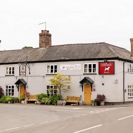 Pass The Keys Superb Space In The Idyllic Village Of Loppington シュルーズベリー エクステリア 写真